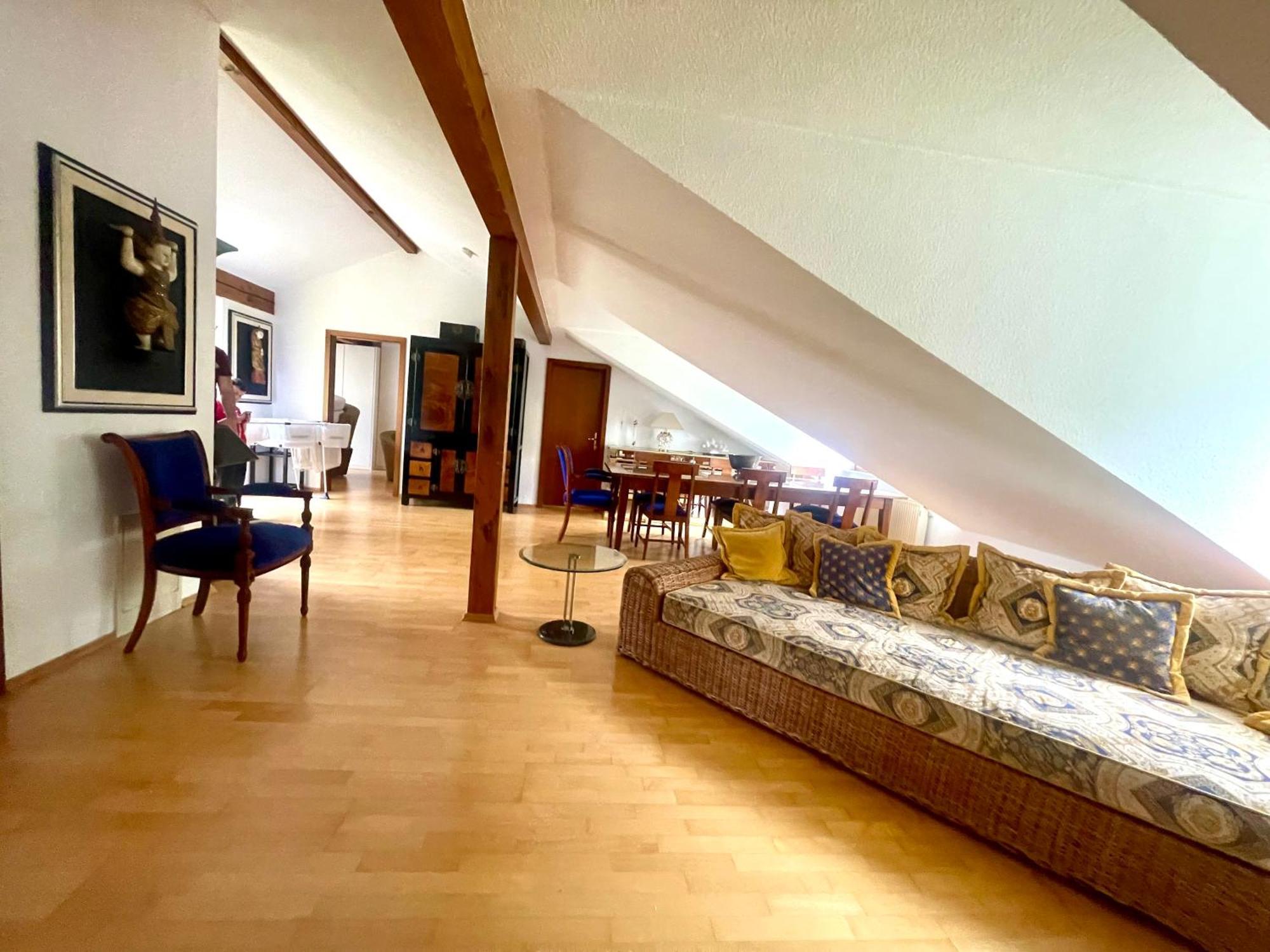 Wunderschoenes Grosses 3 Zimmer Apartament Zentrum Goldstadt Familienfreundlich Mit Garage Pforzheim Kültér fotó
